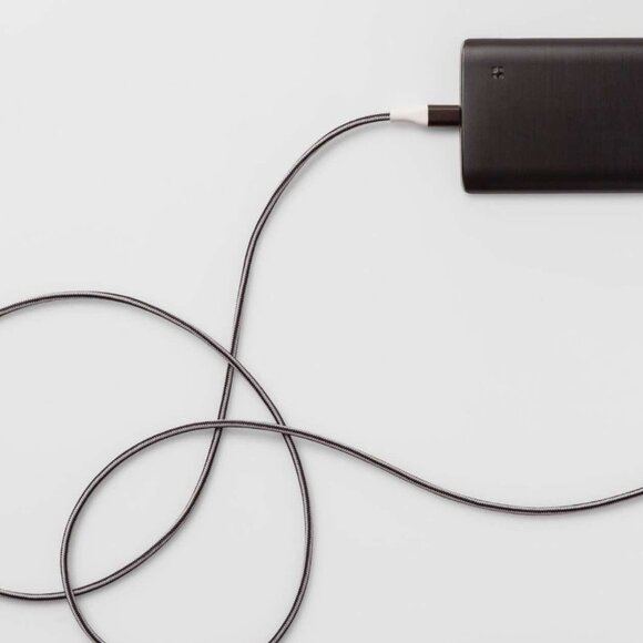 Brand New Heyday 10ft. USB-C Braided Charging Cable in Black, White & Gun Metal - Picture 3 of 5